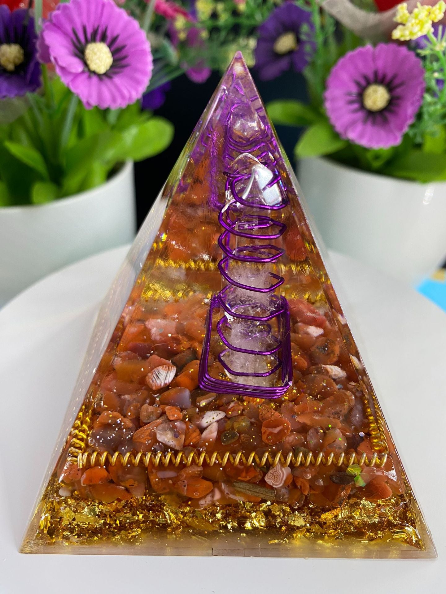 Purple energy comes from the east, mysterious mysticism from the east